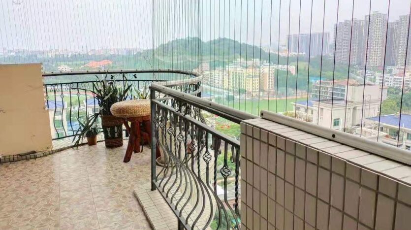 整租·宝安区碧海湾锦明花园 3房2卫2阳台 海景房