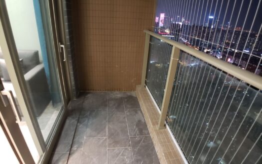 整租·宝安区坪洲前城滨海花园 四房两厅两卫 西南朝向