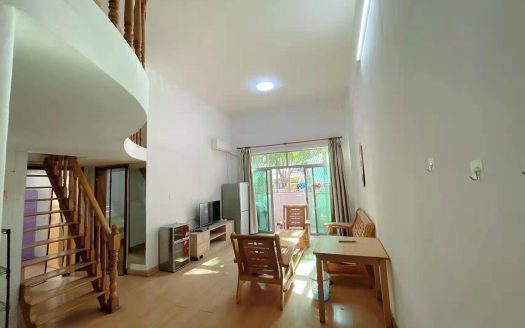 宝雅花园 2房2厅 通风采光极好 旁边就是宝中 300米就是地铁