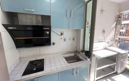 兴达华府 两房两厅 部分家私 采光极好 交通方便