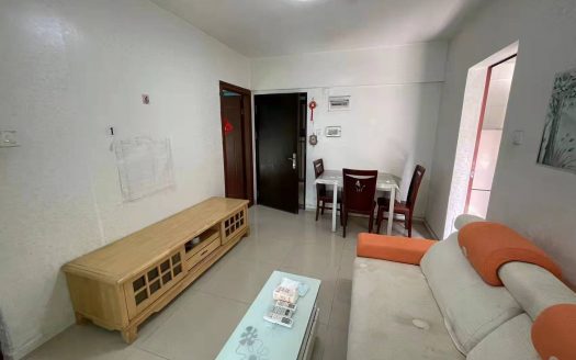 兴达华府 两房两厅 部分家私 采光极好 交通方便