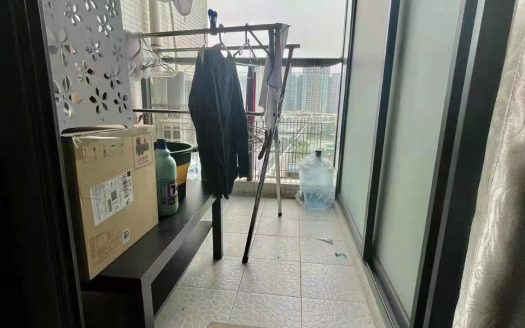 宝体地铁站，西城雅筑精装两室，拎包入住