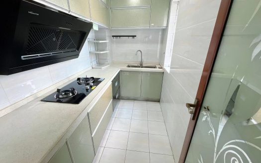 碧海湾地铁口城市峰尚4栋7C三房二厅89平全齐精装修